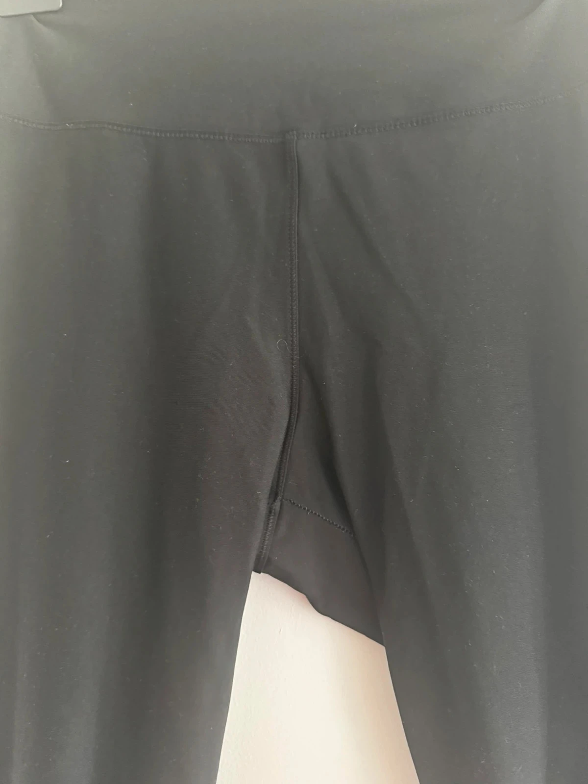 Lote de 2 leggings desportivas Decathlon – Tamanho 2XL – Comprimento até ao tornozelo 🖤 – photo 2